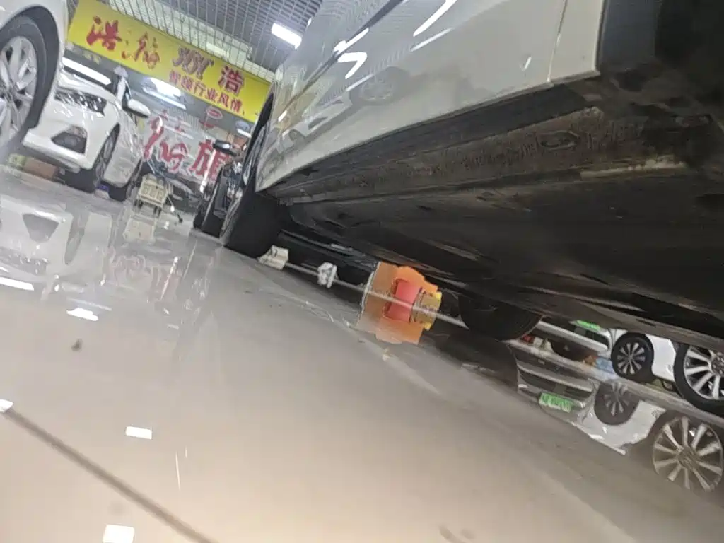 Volkswagen 途观L插电混动 — миниатюра 21