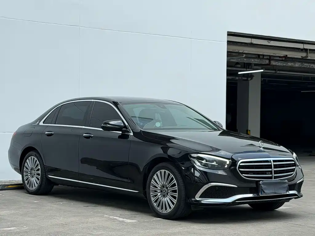 Mercedes-Benz E-Class E 2023 E 300 L Luxury