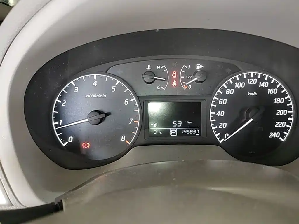 Nissan Sylphy — миниатюра 12