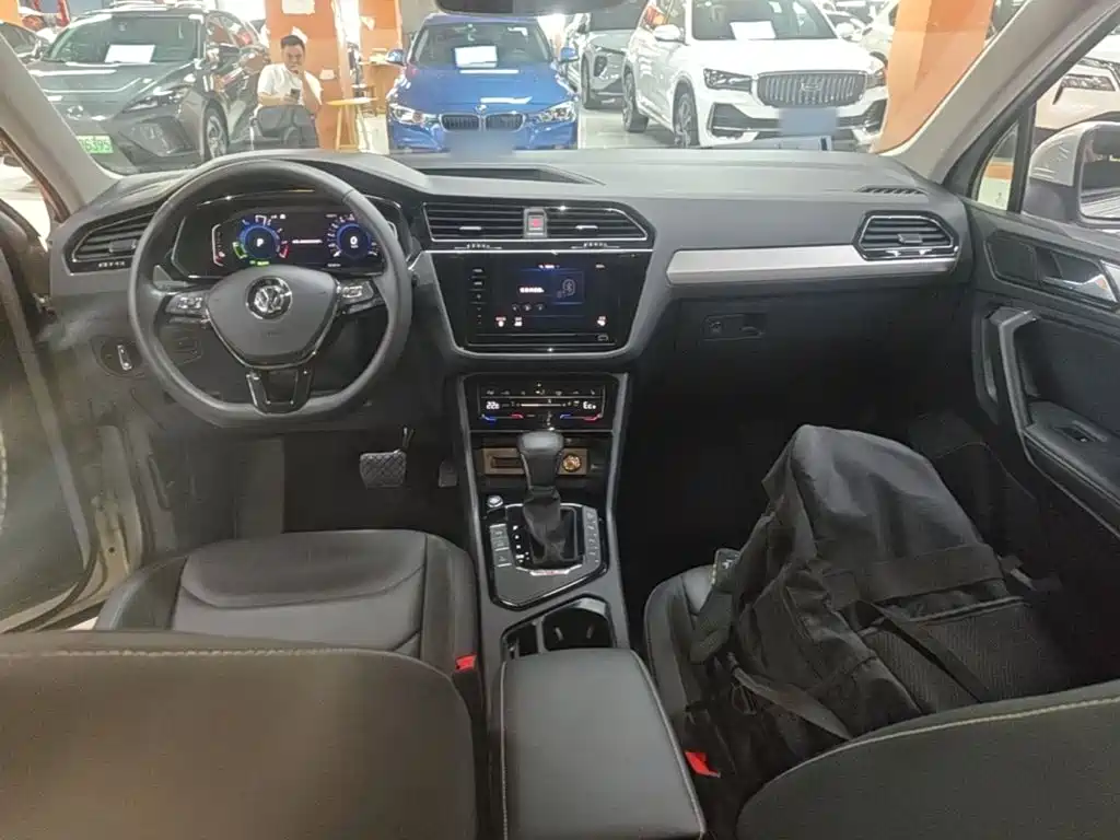 Volkswagen 途观L插电混动 — миниатюра 10