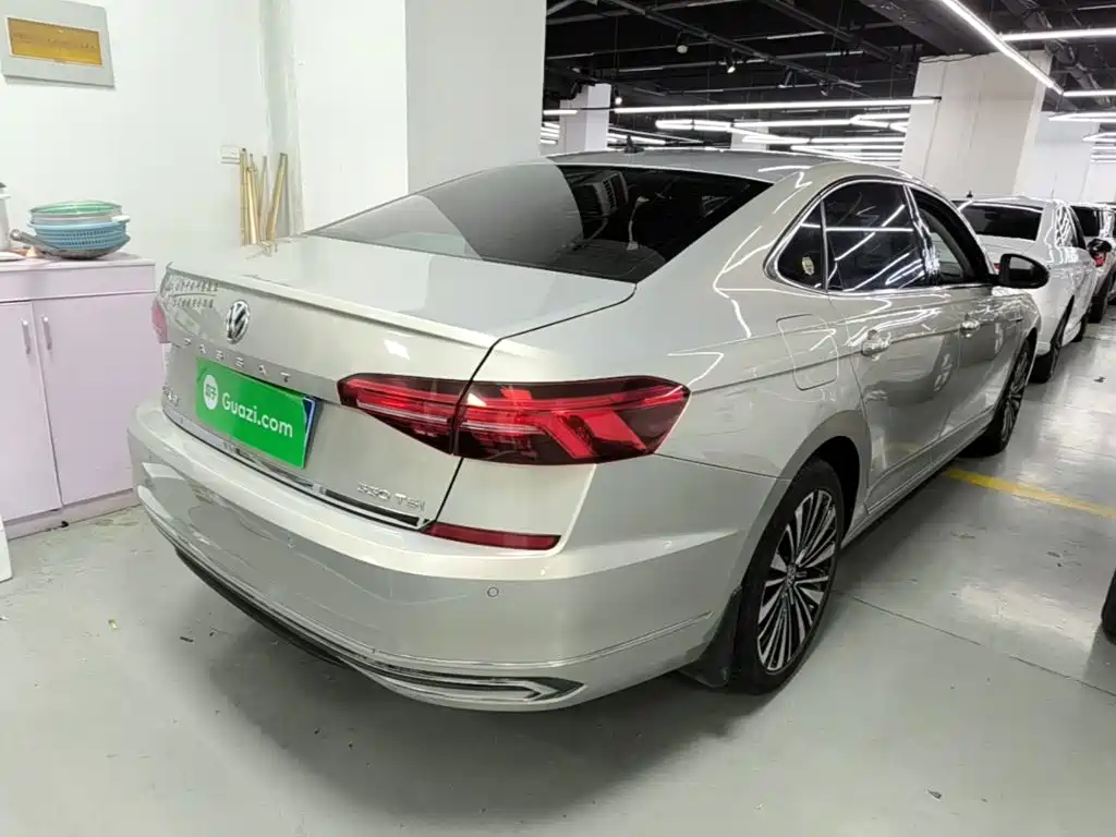 Volkswagen Passat — миниатюра 7