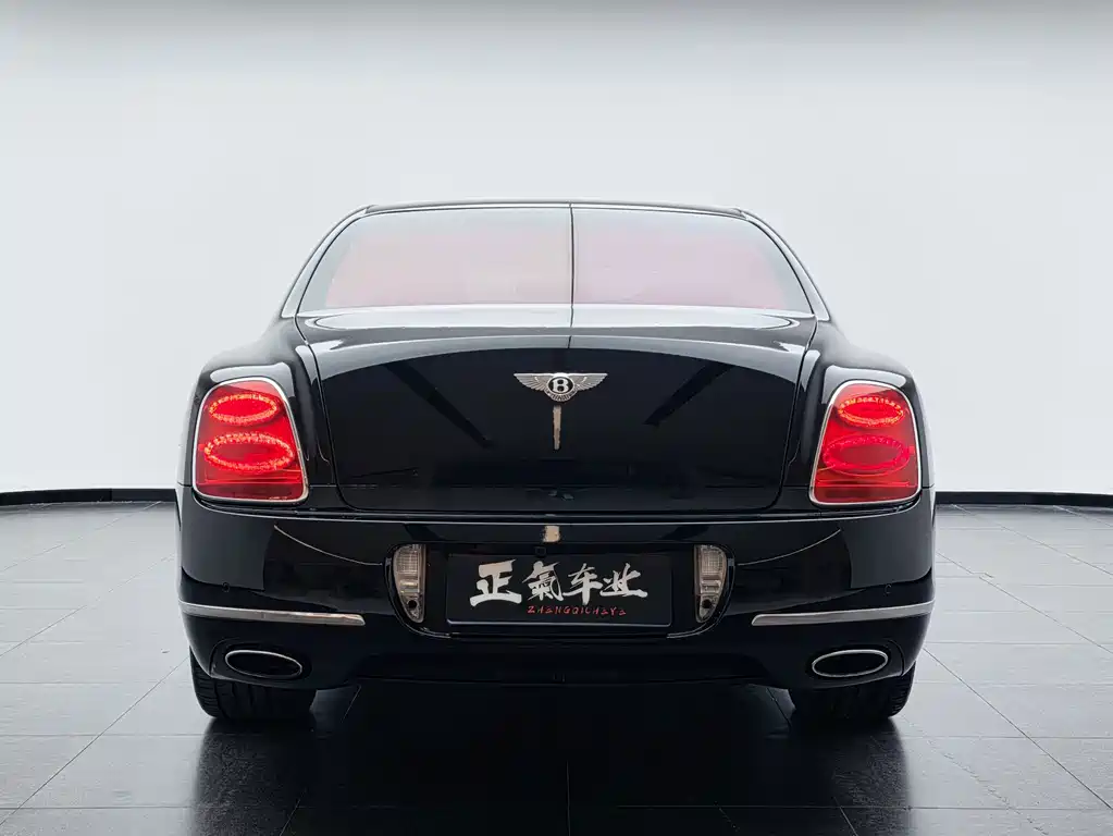 Bentley Flying Spur — миниатюра 33