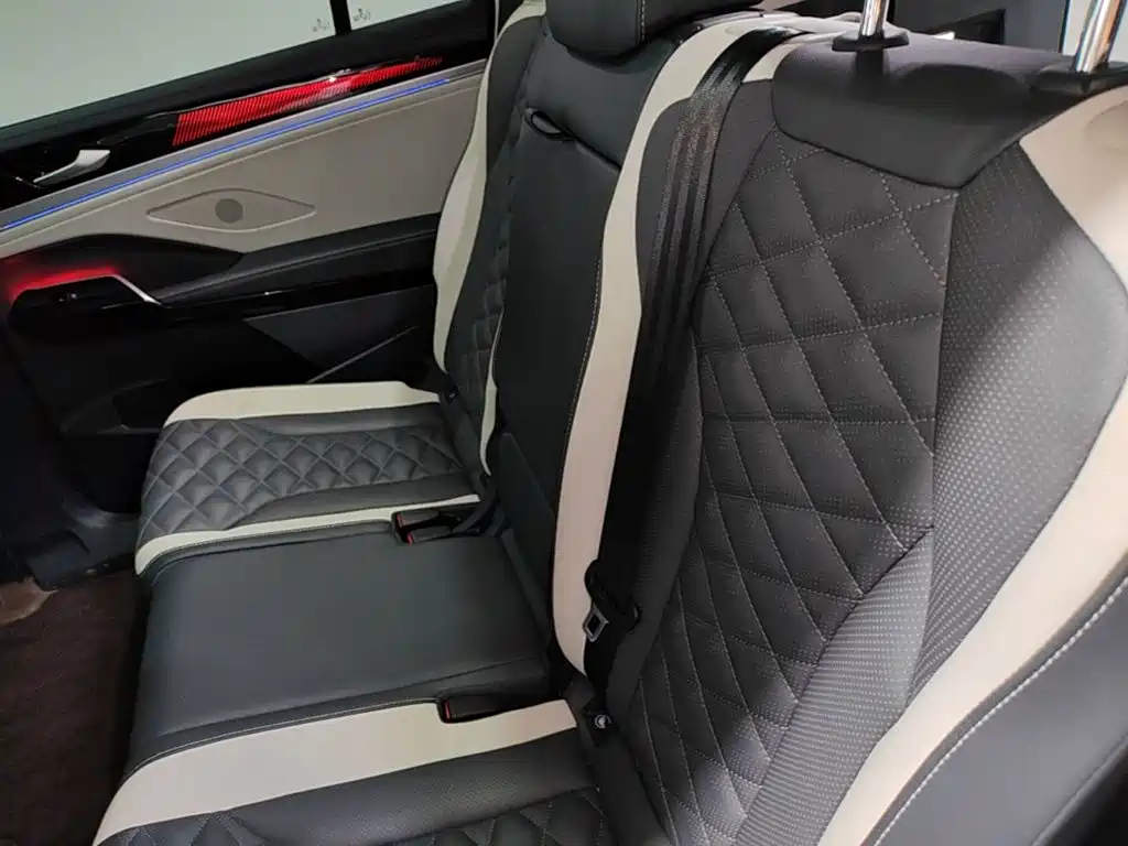 Volkswagen ID.6 Crozz — миниатюра 13
