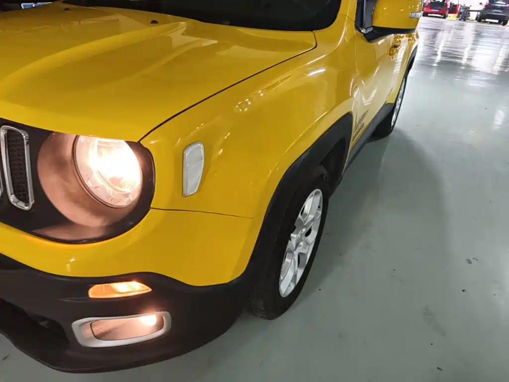 Jeep Renegade — миниатюра 24