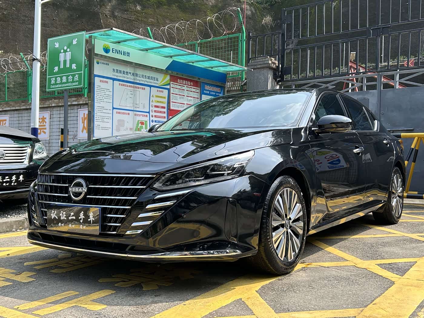 Nissan Teana 2.0 л 2023 г. Чёрный, пробег 49000 км