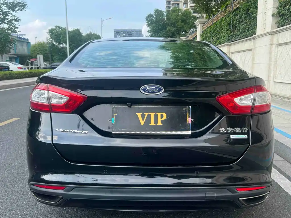 Ford Mondeo — миниатюра 4