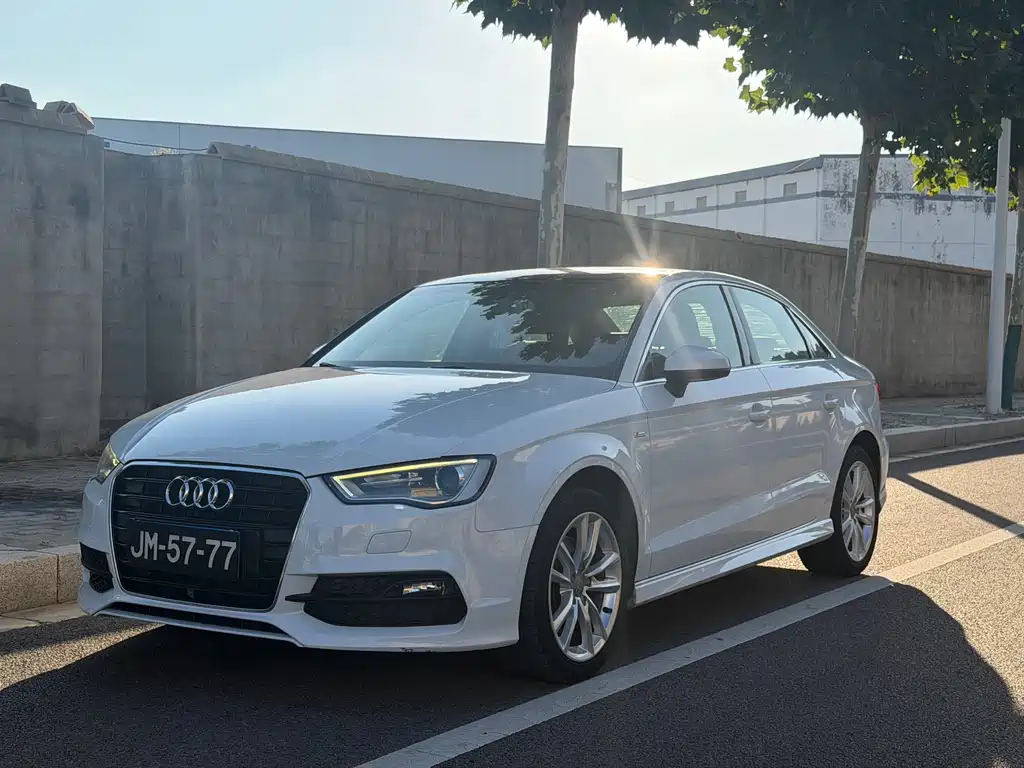 Audi A3 (Import)