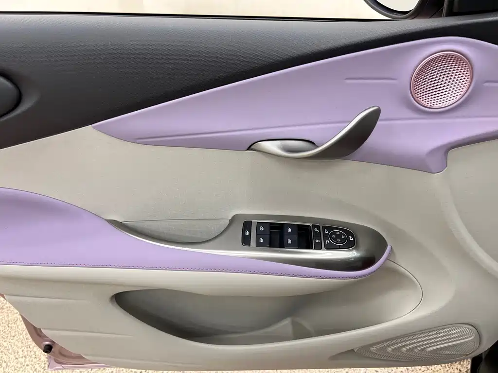 BYD Dolphin — миниатюра 12