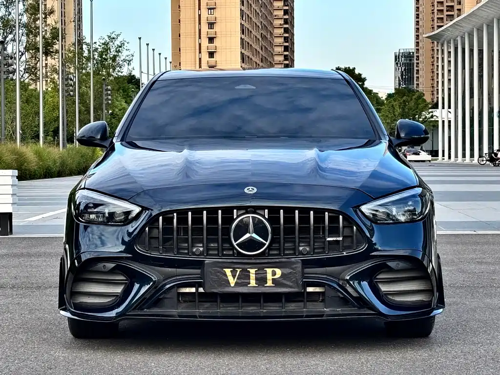 Mercedes-Benz C-Class — миниатюра 2