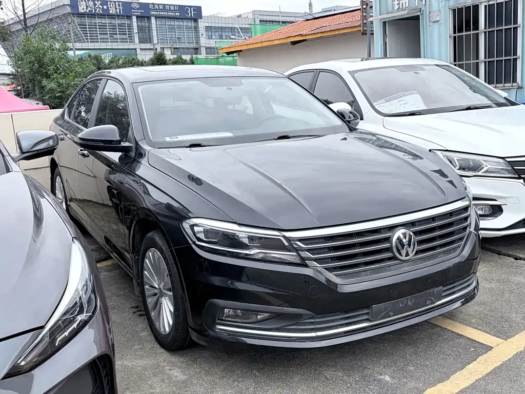 Volkswagen Lavida — миниатюра 3