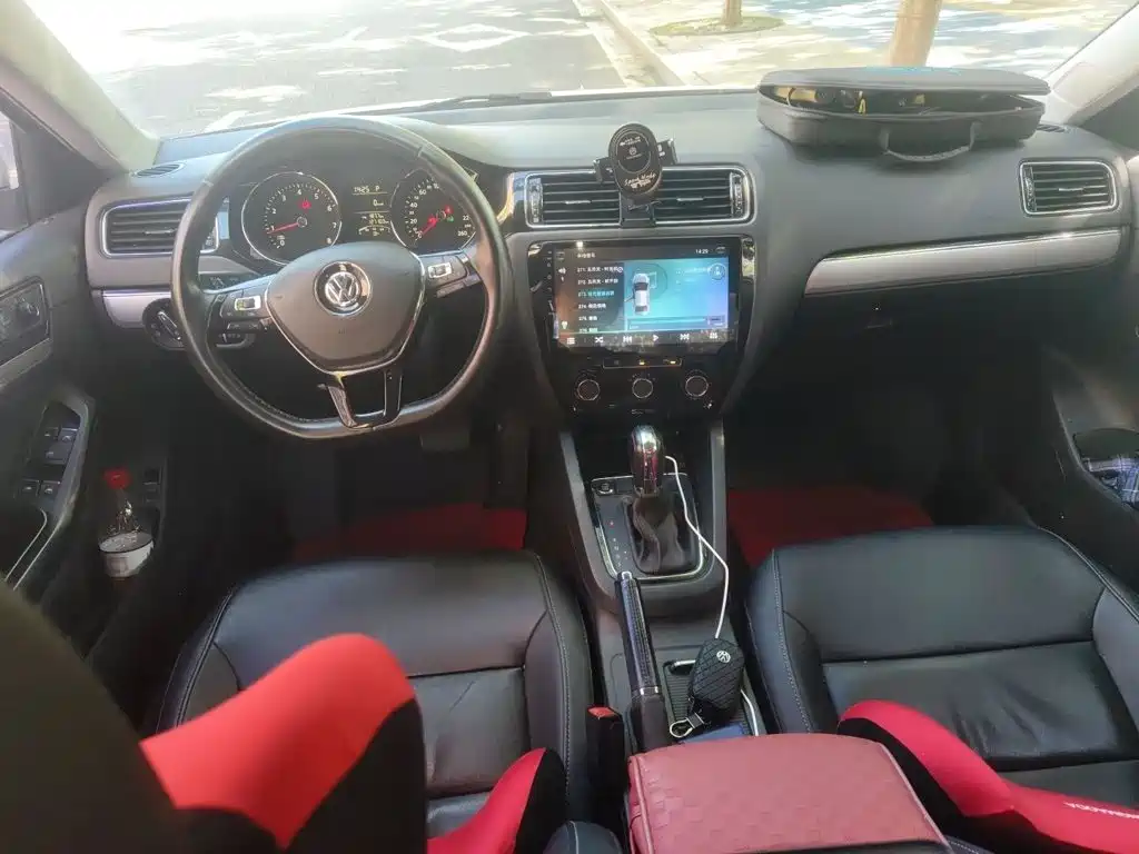 Volkswagen Sagitar — миниатюра 13