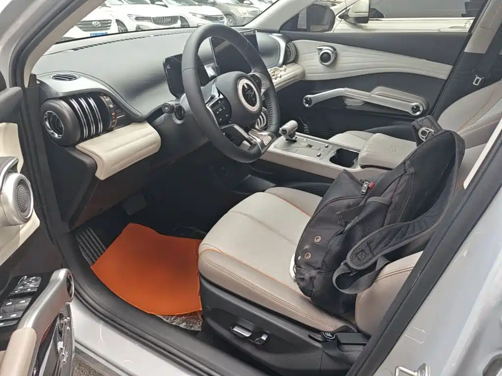 BYD Yuan Plus — миниатюра 16