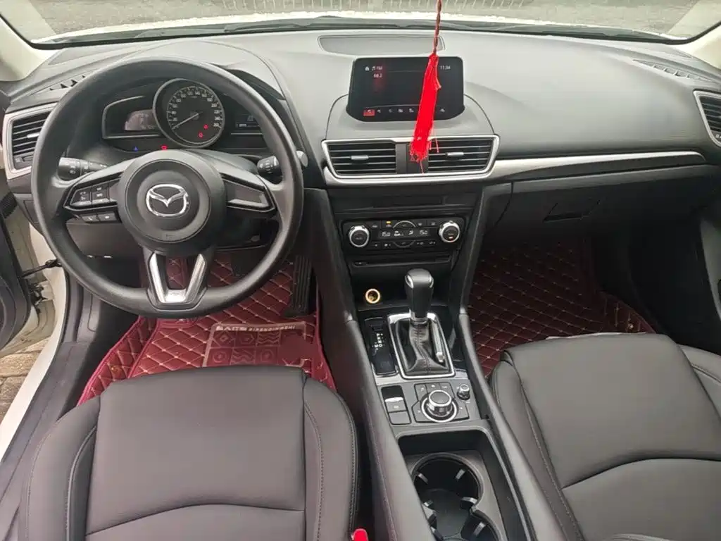 Mazda 3 Axela — миниатюра 10