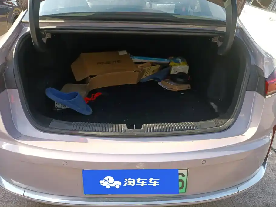 Roewe M7 DMH 2025 160km Enjoy