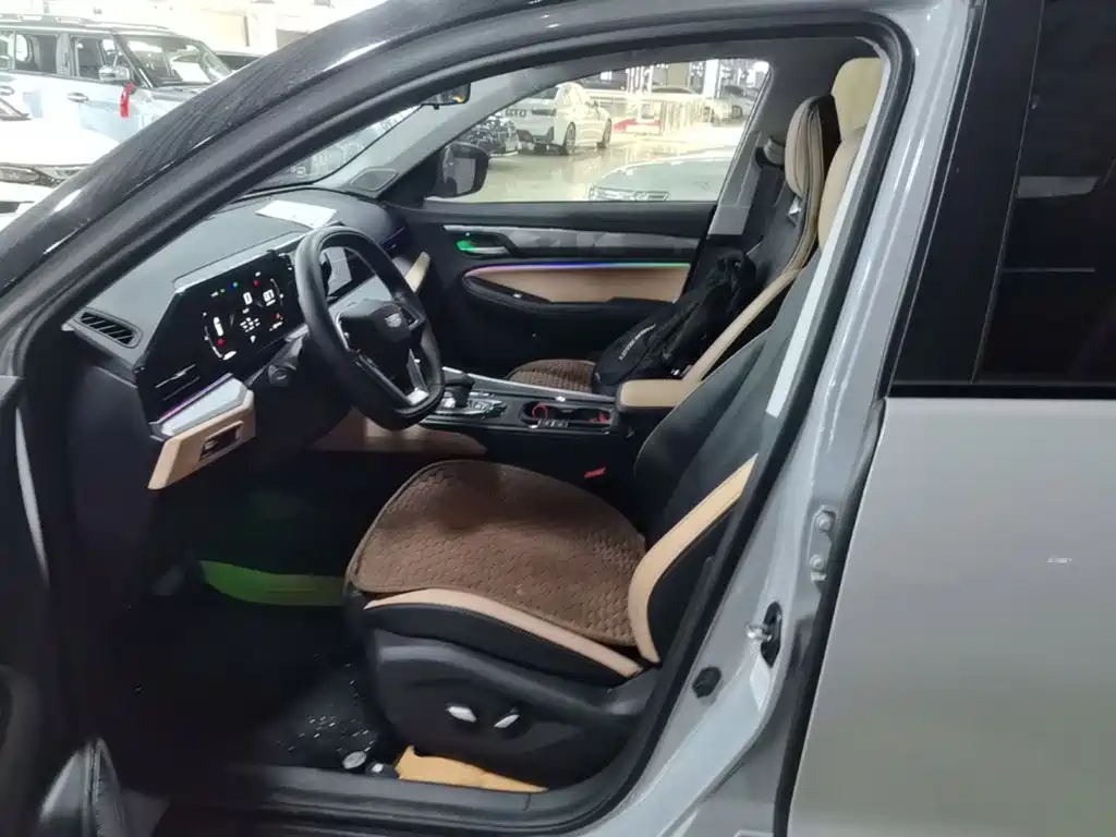 Geely Haoyue PRO — миниатюра 15
