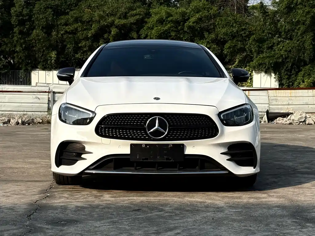 Mercedes-Benz E-Class (Import) — миниатюра 2