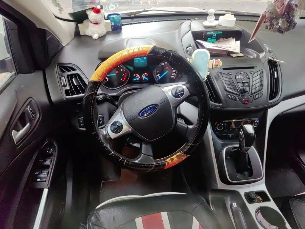 Ford Kuga — миниатюра 11