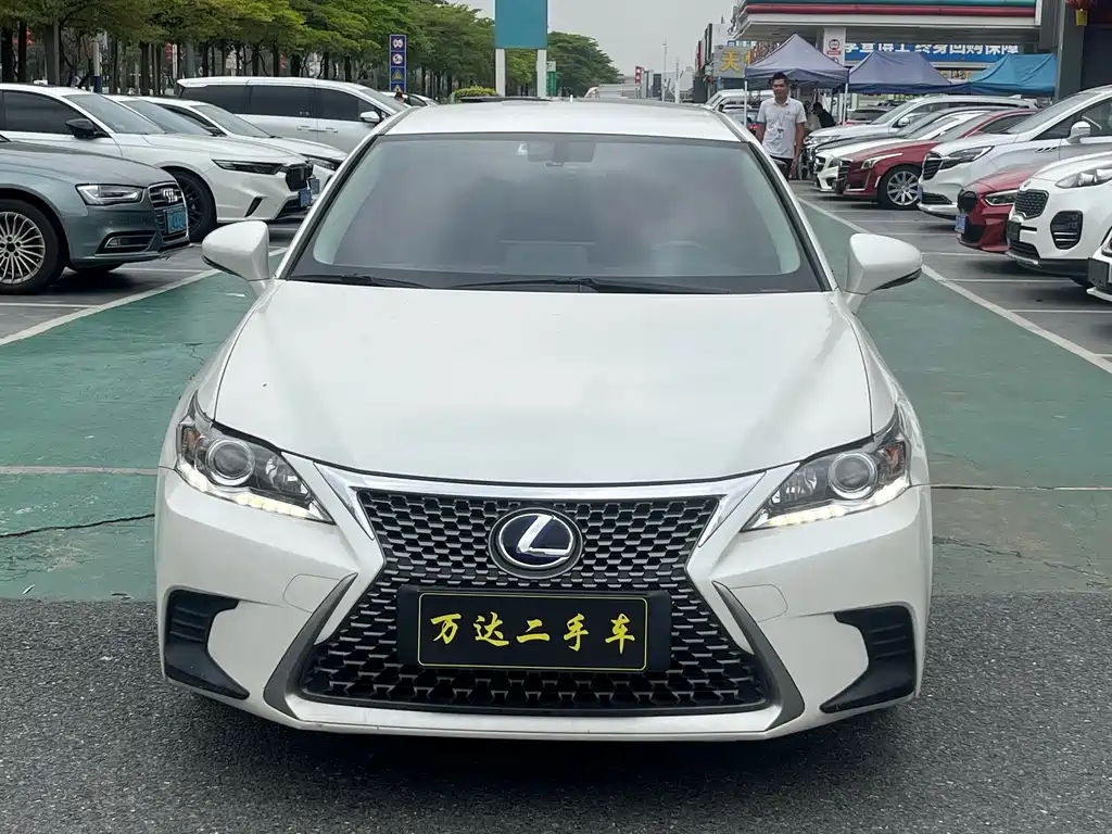 LEXUS CT