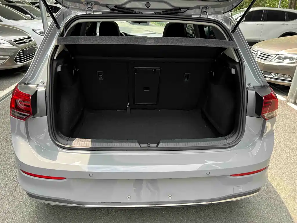 Volkswagen Golf — миниатюра 11