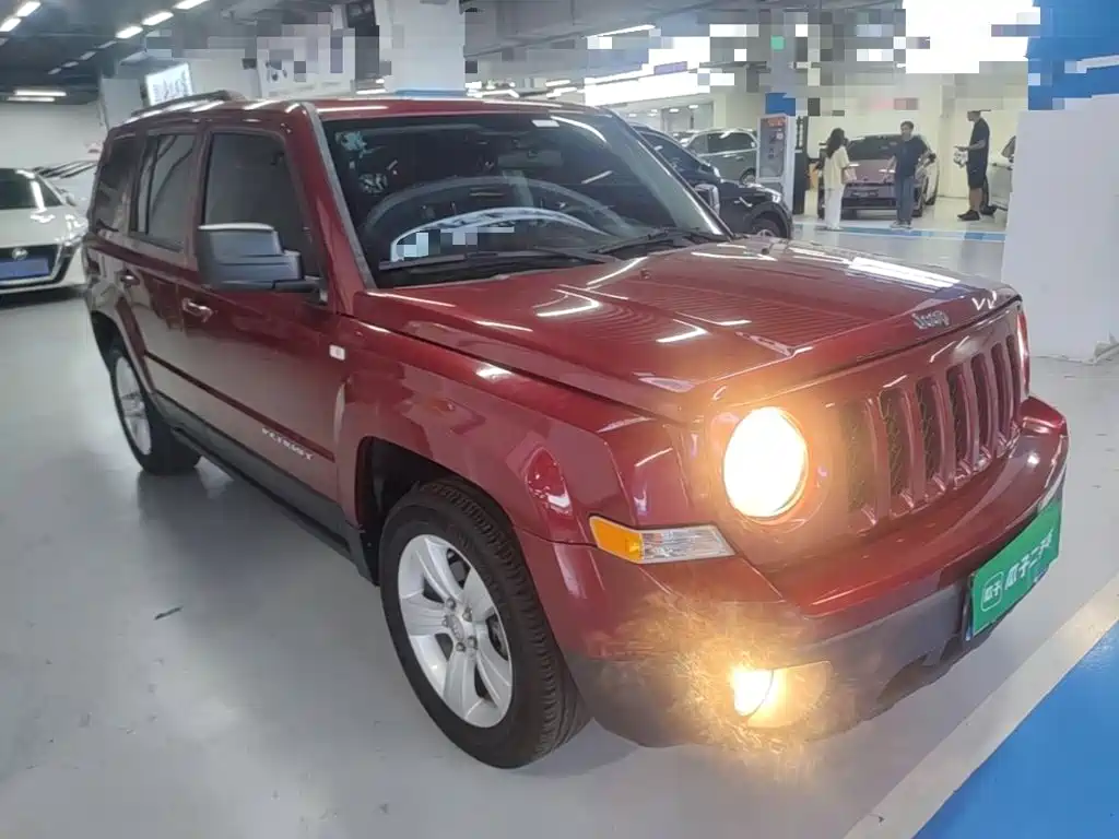 Jeep Patriot — миниатюра 4