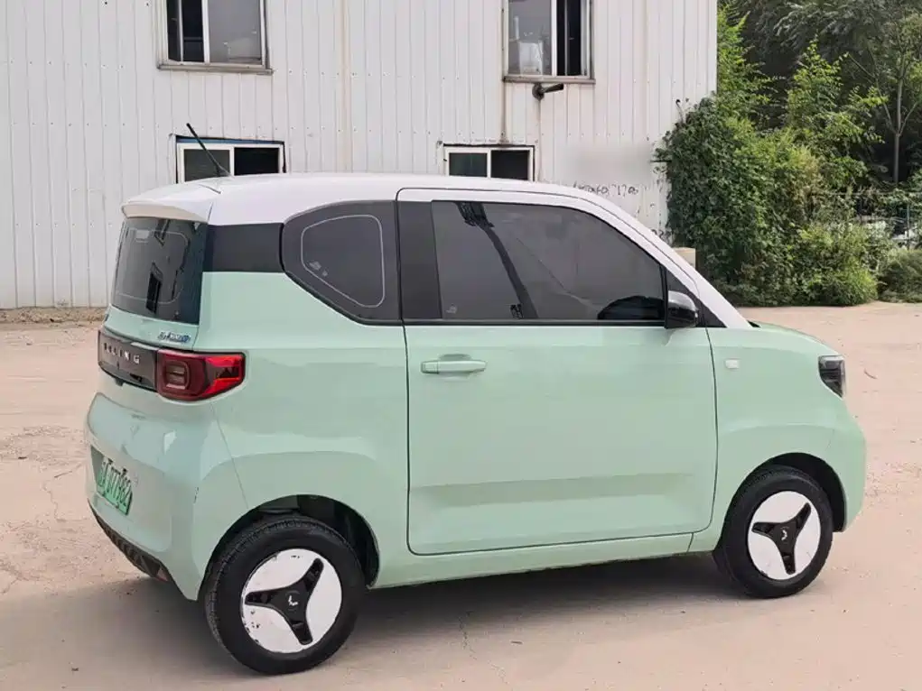 Wuling MINIEV — миниатюра 25