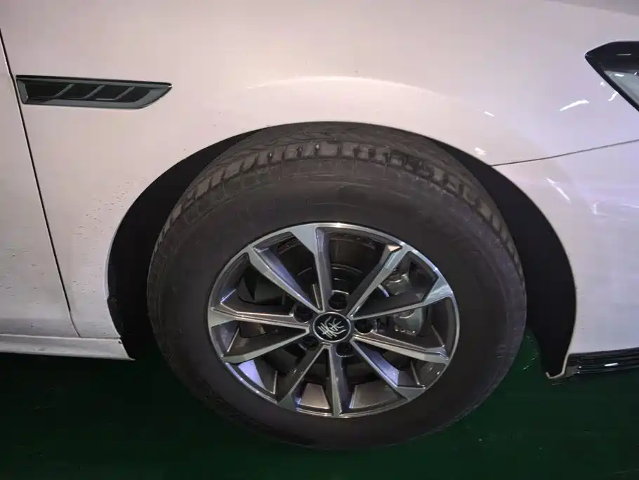 BYD Qin PLUS — миниатюра 6