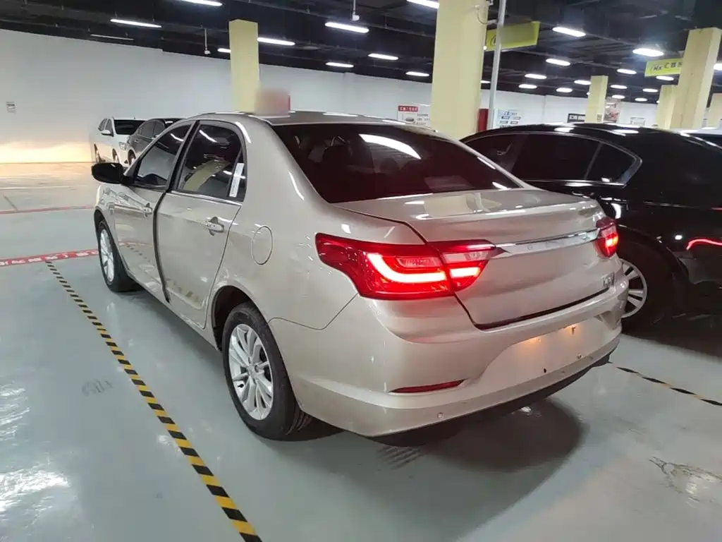 Geely Vision — миниатюра 5