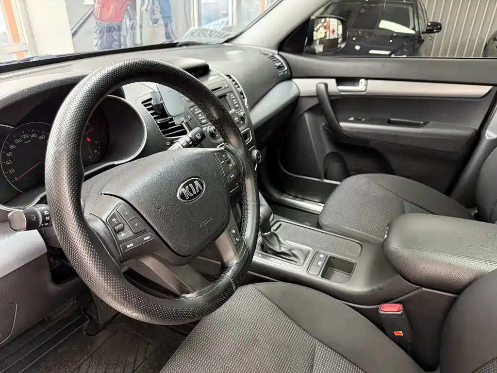 Kia Sorento — миниатюра 8
