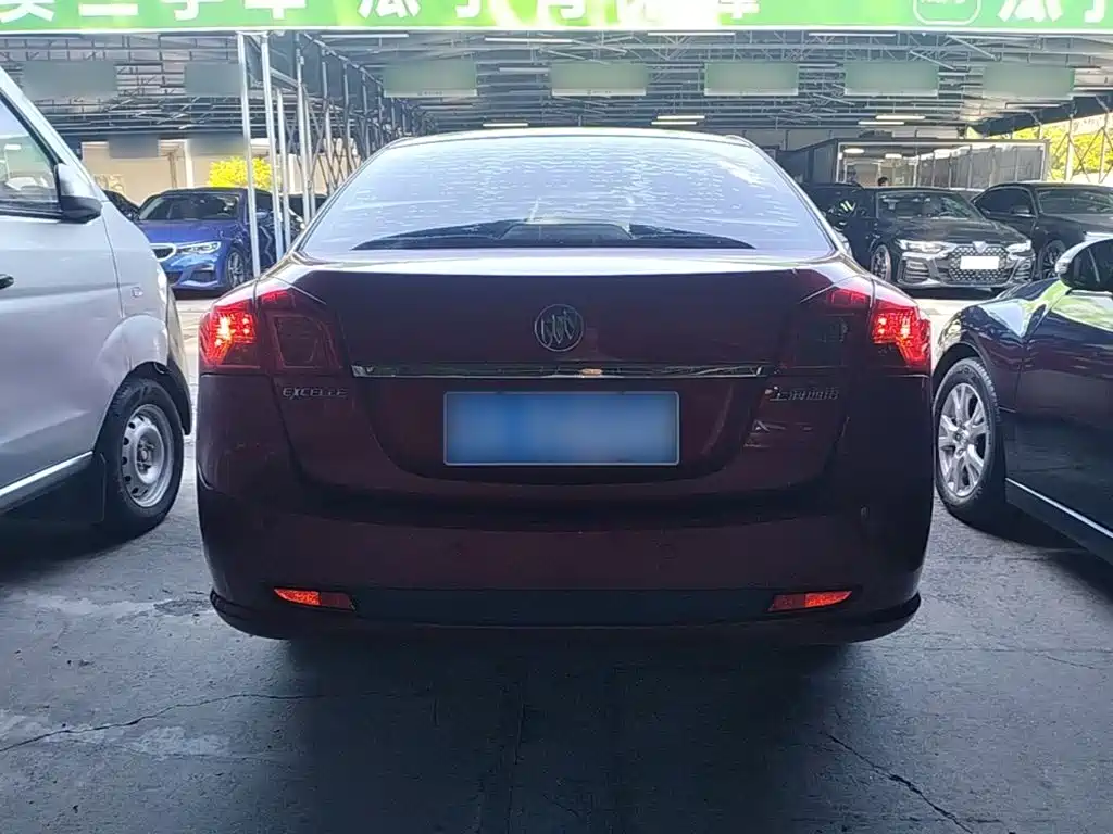 Buick Excelle — миниатюра 6