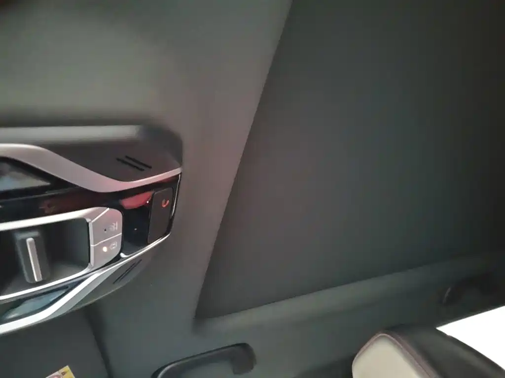 Geely Icon — миниатюра 18