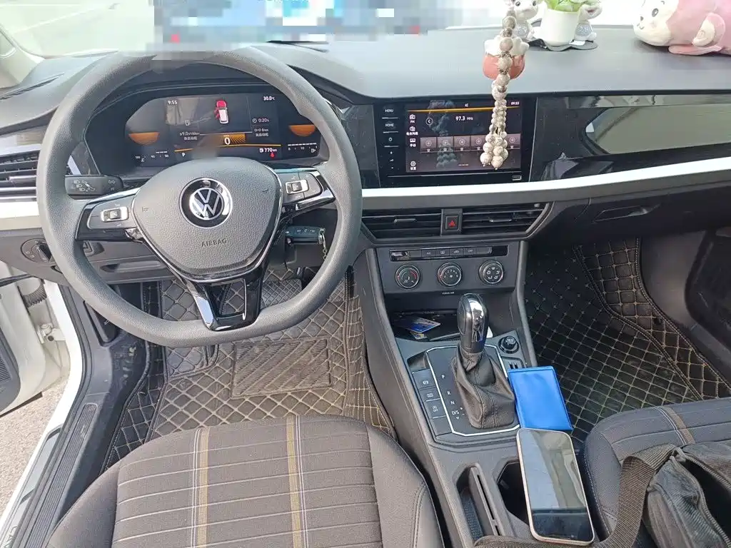 Volkswagen Lavida — миниатюра 13