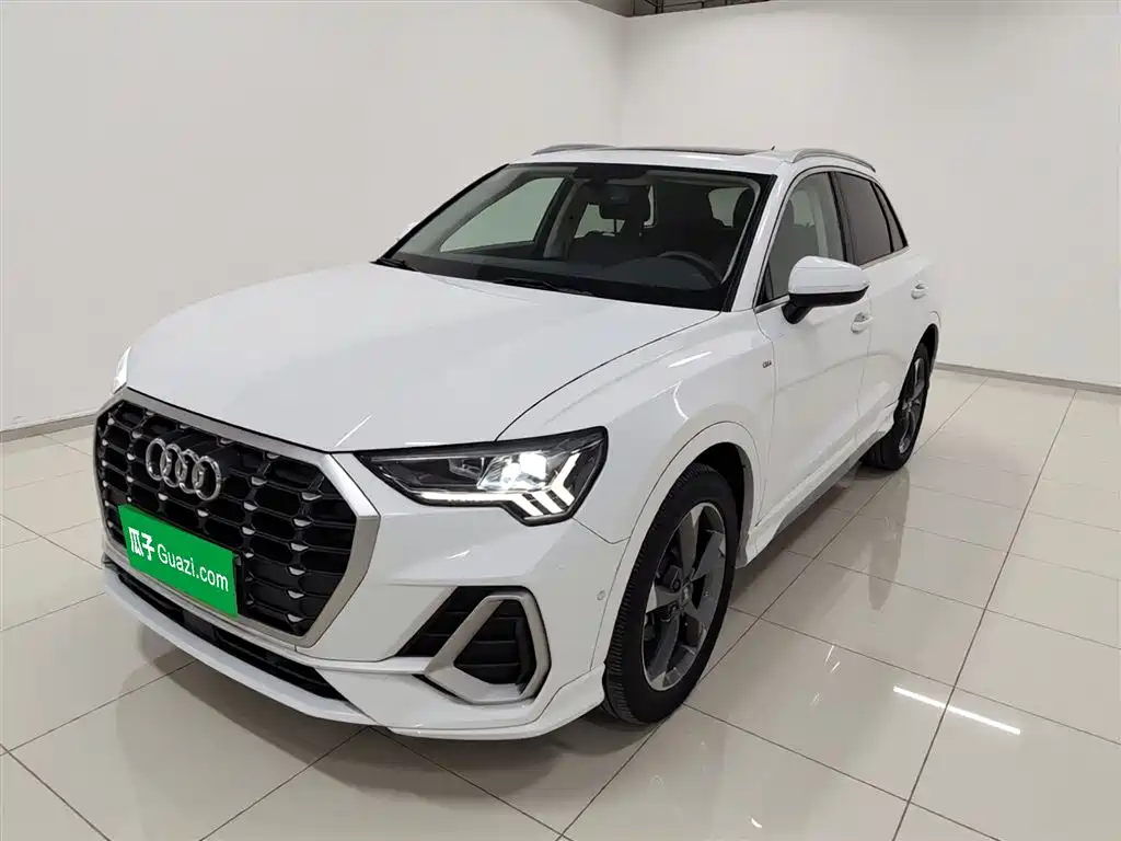 Audi Q3 2021