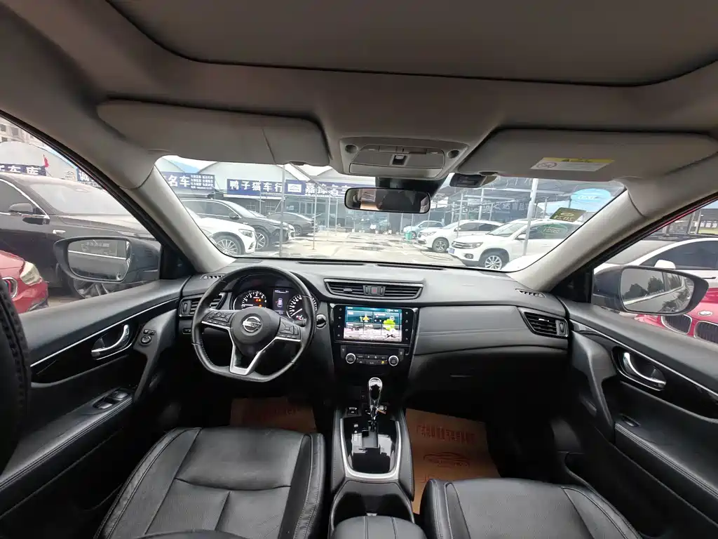 Nissan X-Trail — миниатюра 9