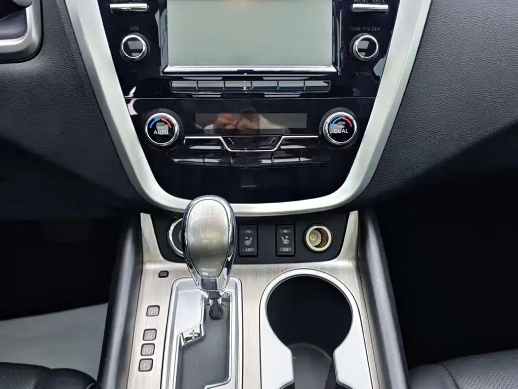 Nissan Murano — миниатюра 10