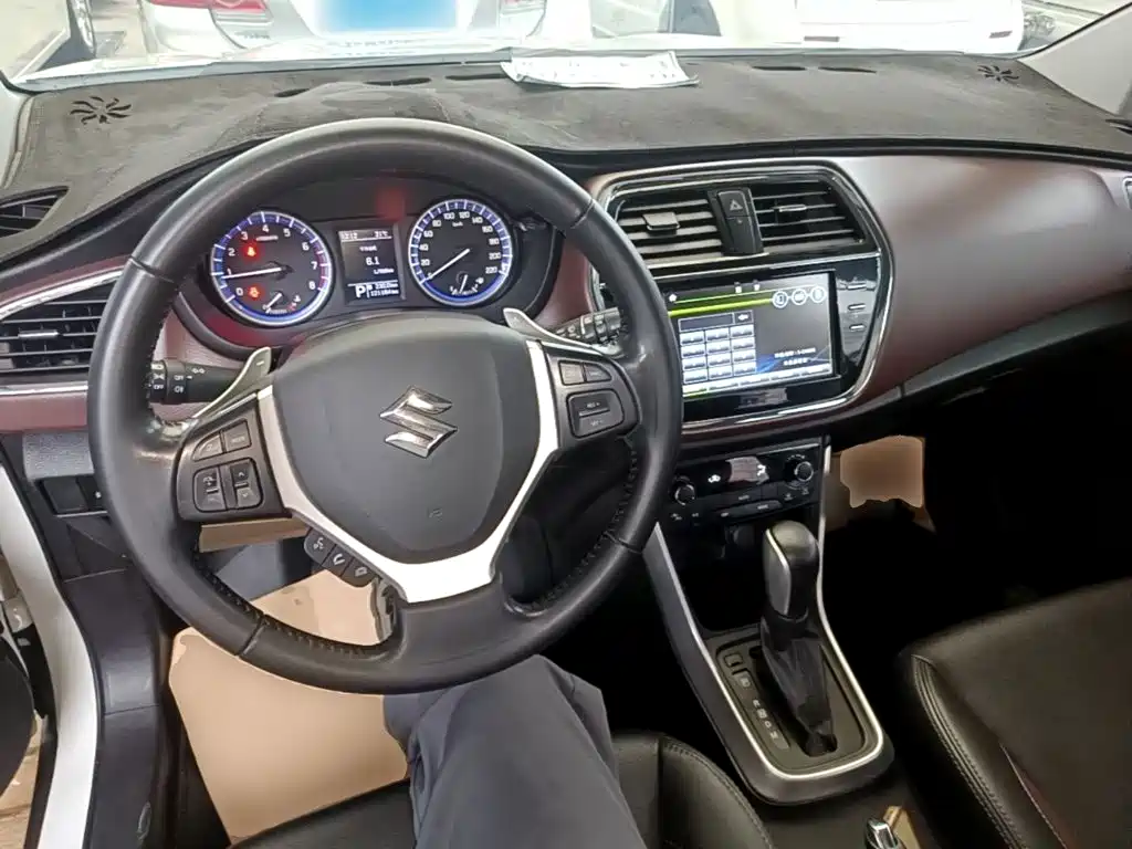 Suzuki Vitara — миниатюра 10