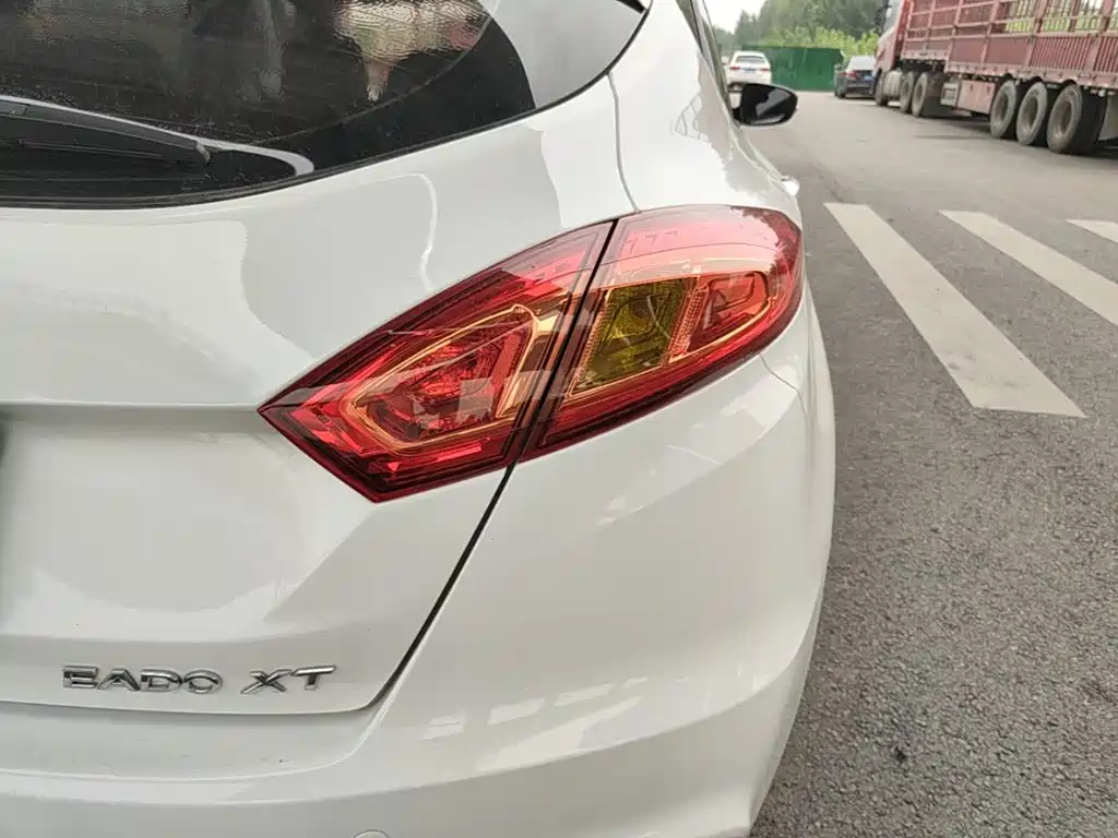 Changan Eado XT — миниатюра 8