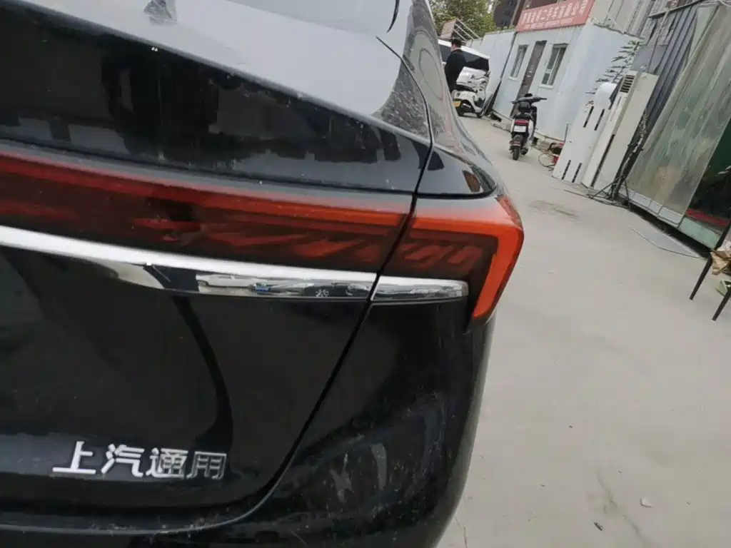 Buick LaCrosse — миниатюра 8