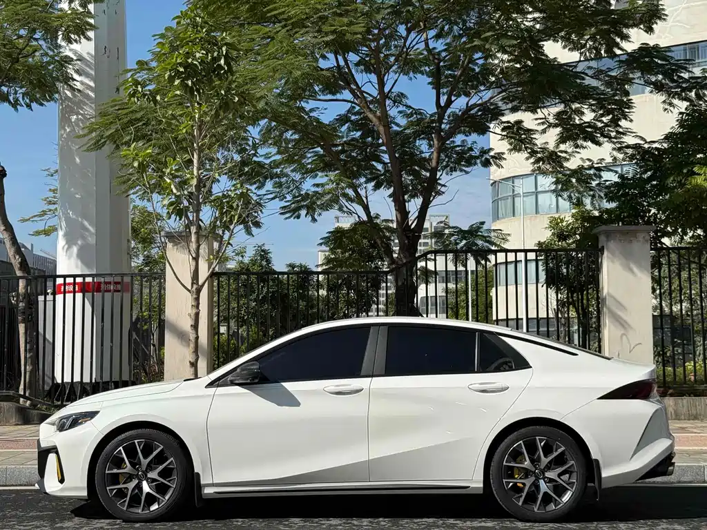 GAC Empow 2021 270T DCT J16