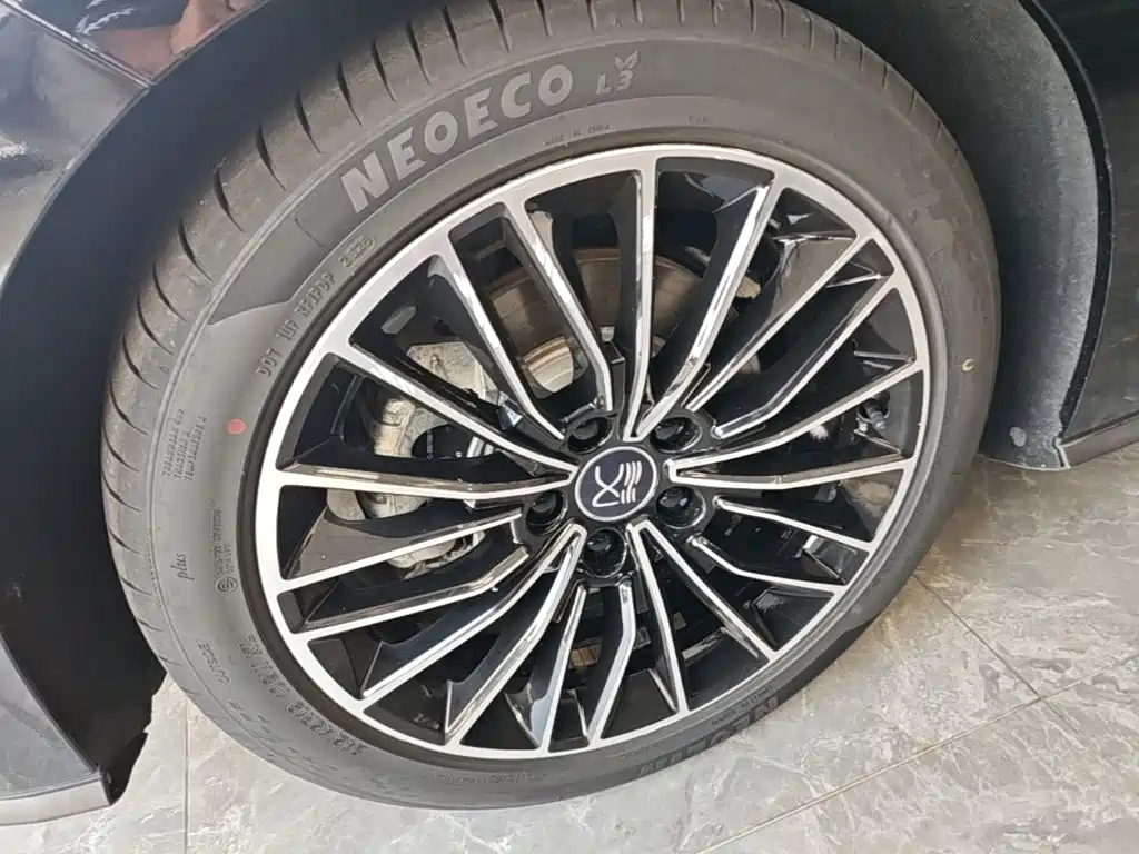 BYD Han — миниатюра 23