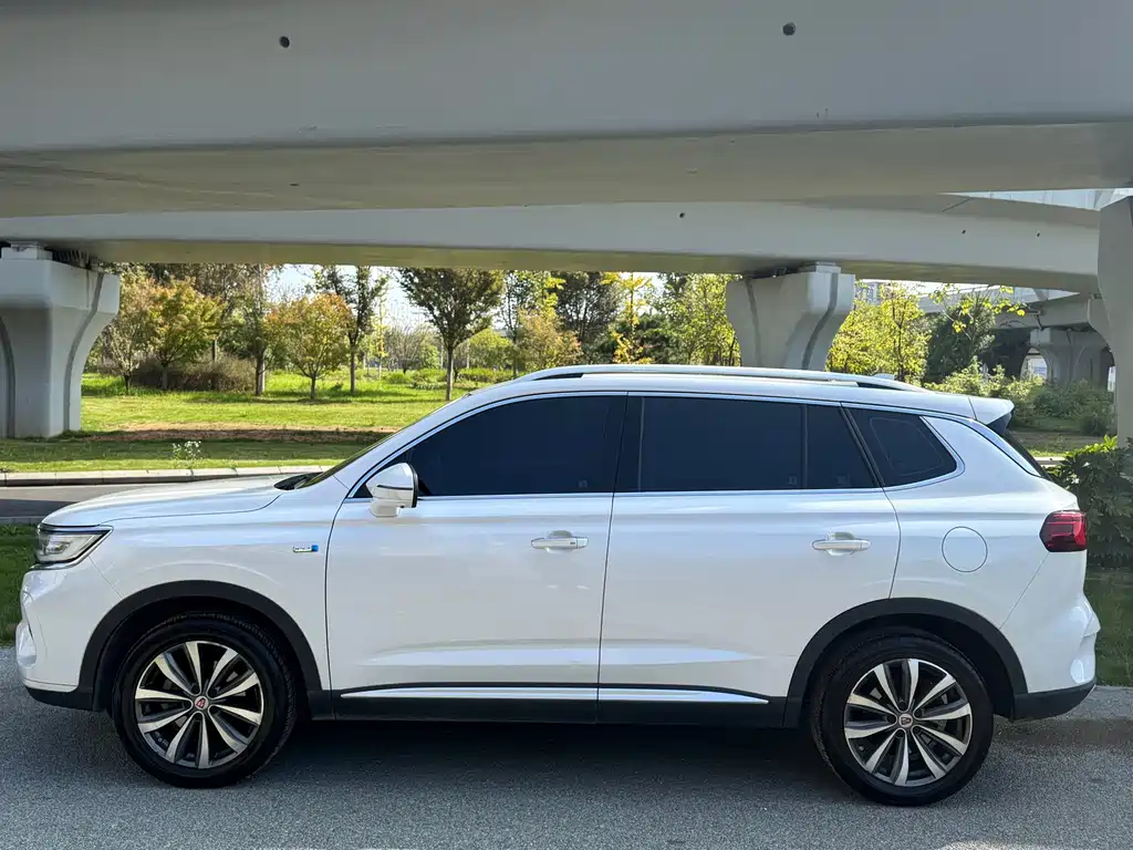 Roewe RX5 MAX — миниатюра 3