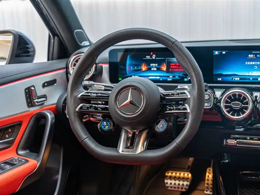 MERCEDES-BENZ A CLASS AMG