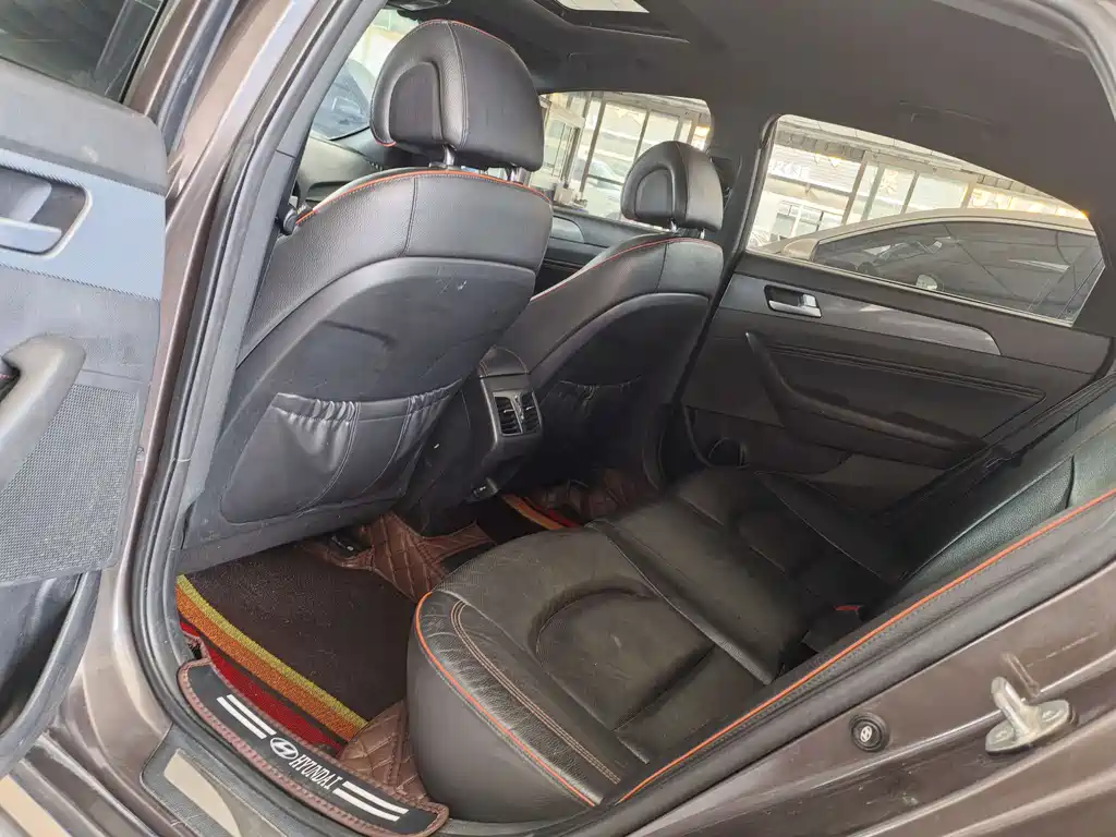 Hyundai Sonata — миниатюра 8