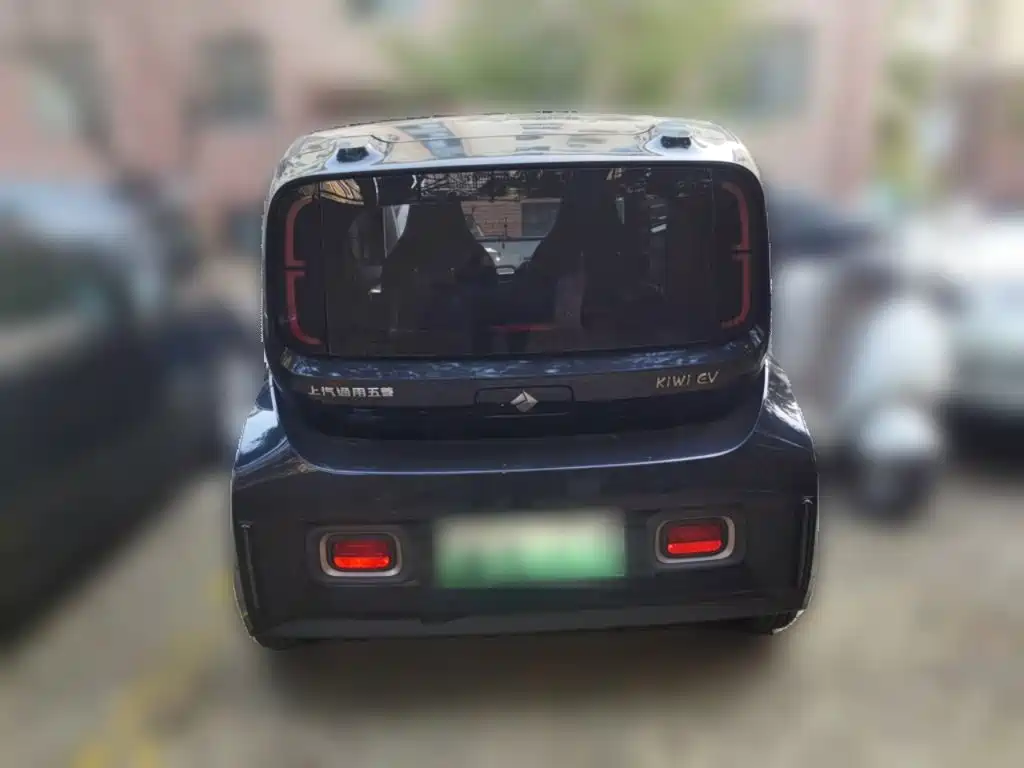 Baojun KiWi EV — миниатюра 3