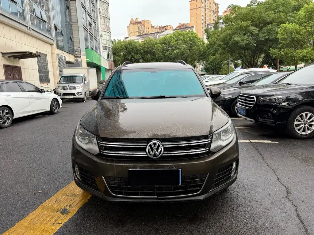Volkswagen Tiguan — миниатюра 2