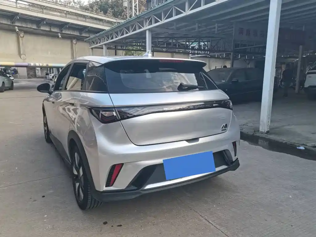 BYD Dolphin — миниатюра 9