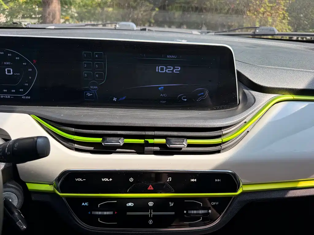 Changan Benben E-Star — миниатюра 10