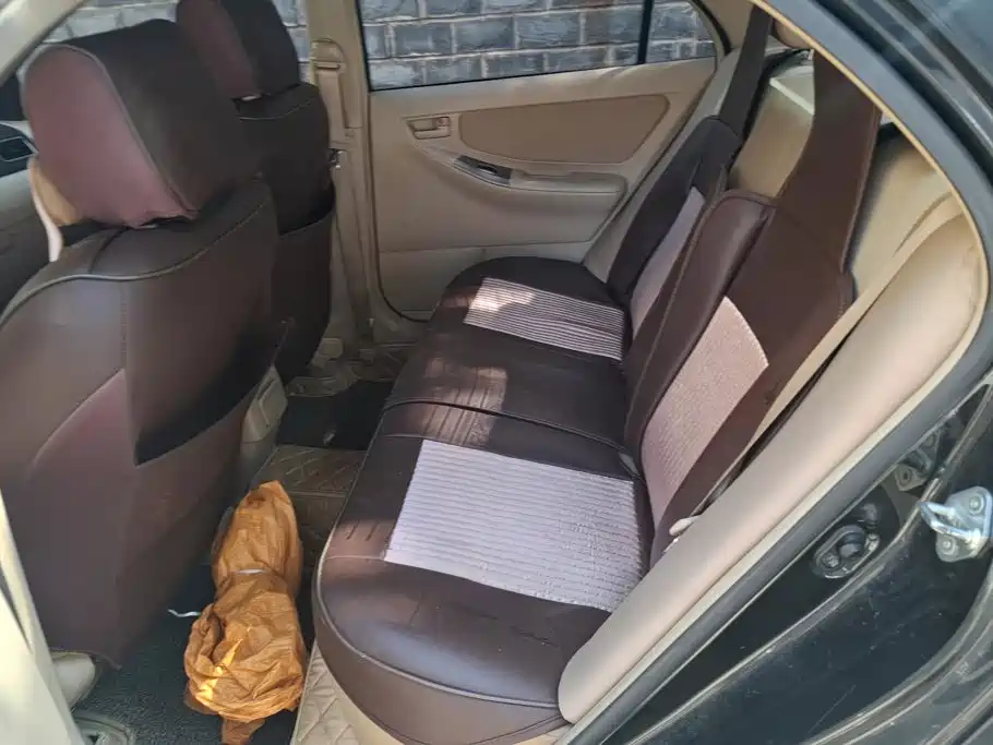 Toyota Corolla — миниатюра 11