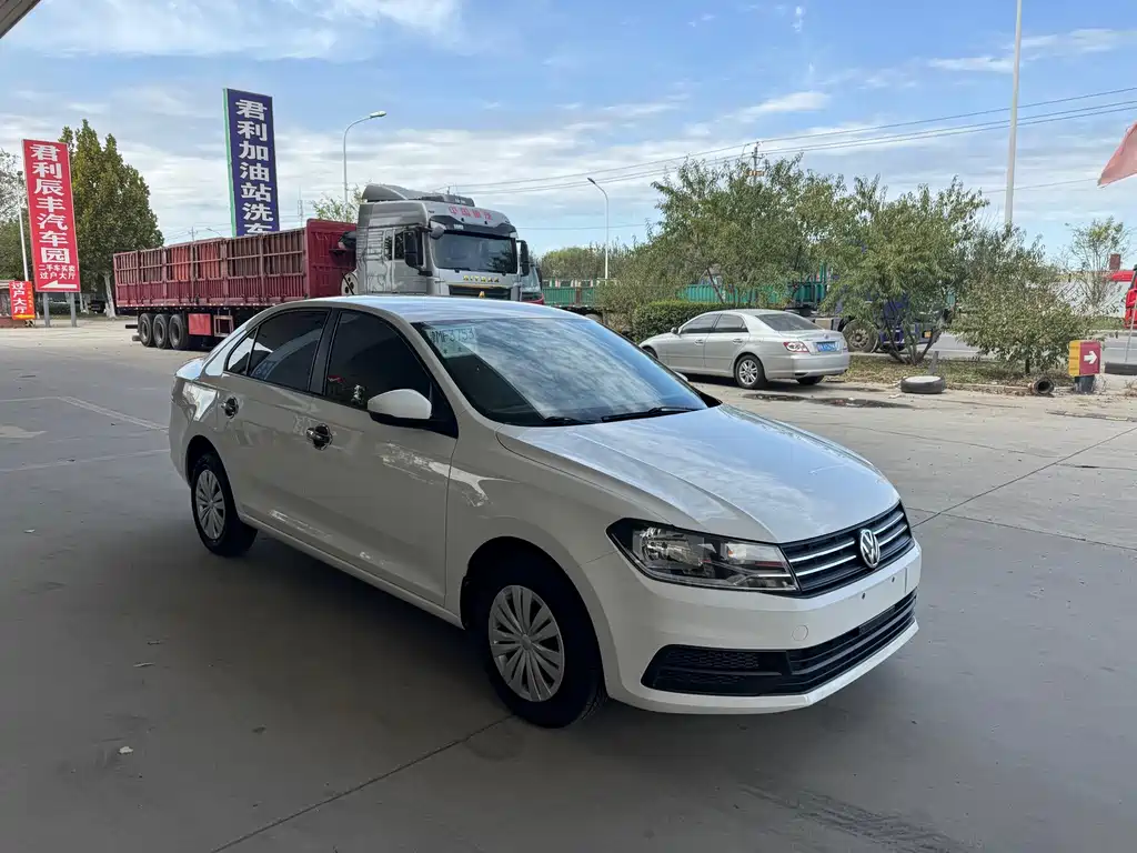 Volkswagen Santana — миниатюра 5