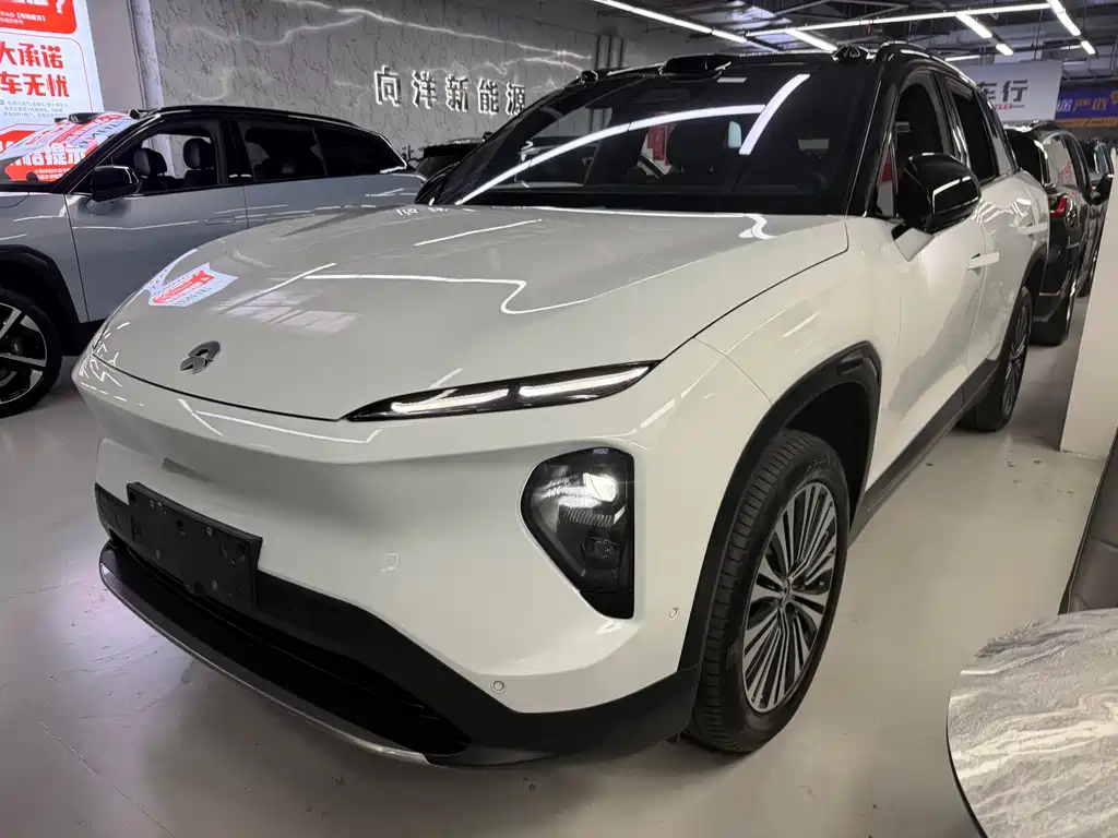 NIO ES7
