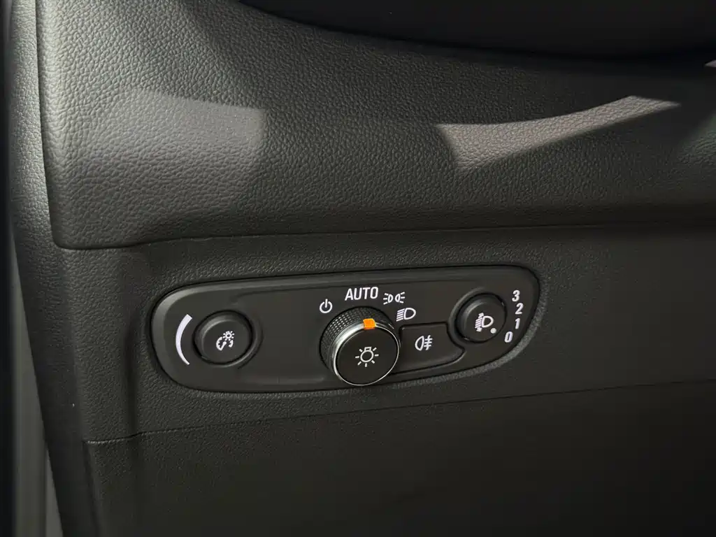 Buick Envision S — миниатюра 18